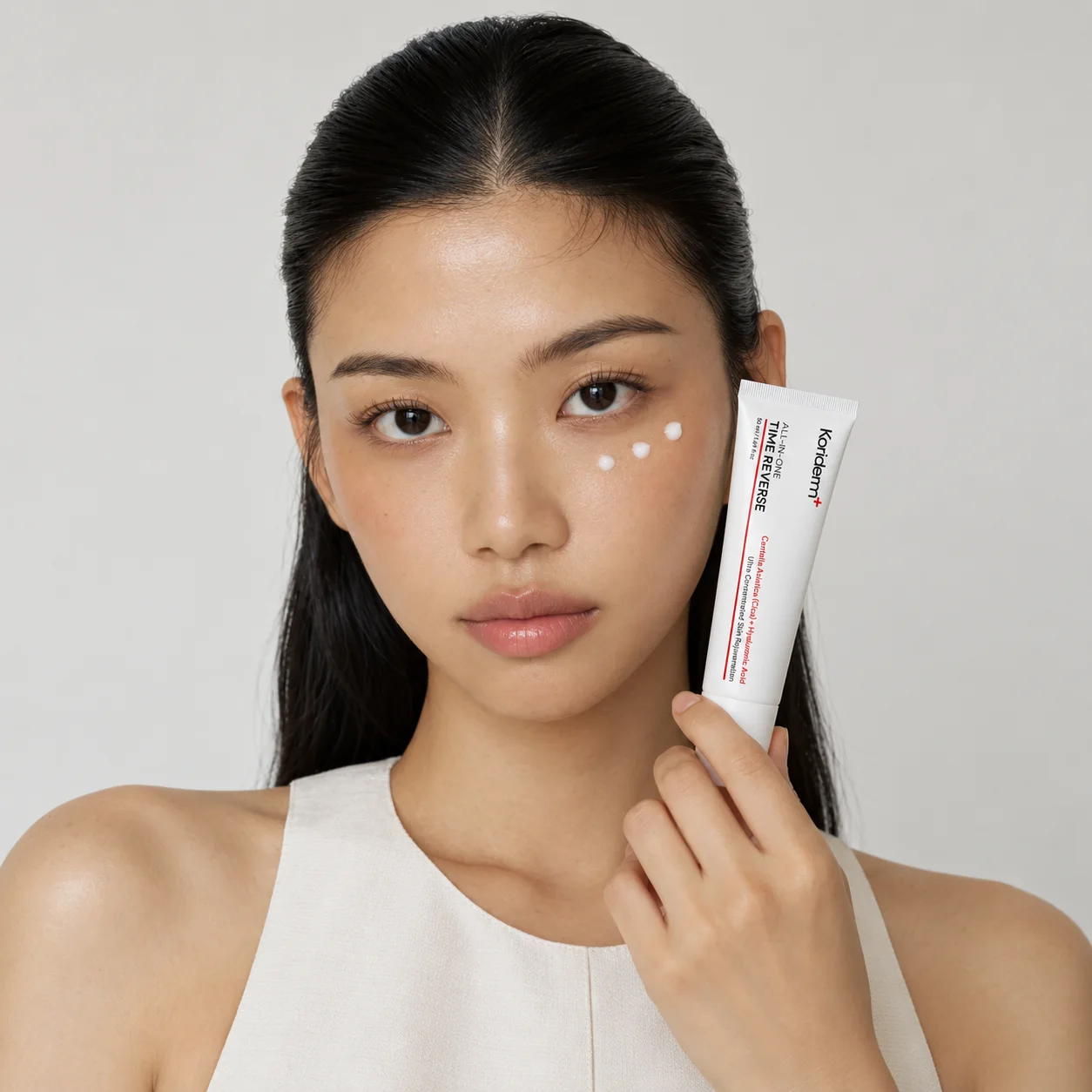 Woman holding Koriderm Anti-Aging Cream